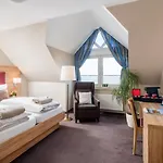 Otel Stadtidyll & Dependancen