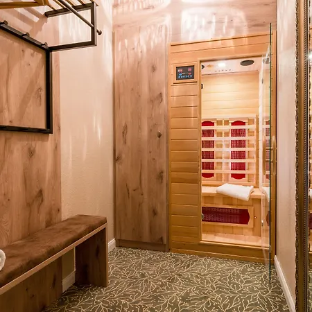 Hotel Stadtidyll & Dependancen Отель Ротенбург